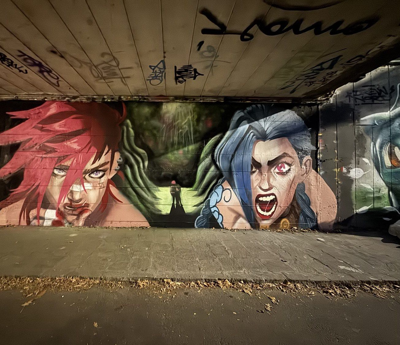 Jinx and Vi, Ponte Alto underpass